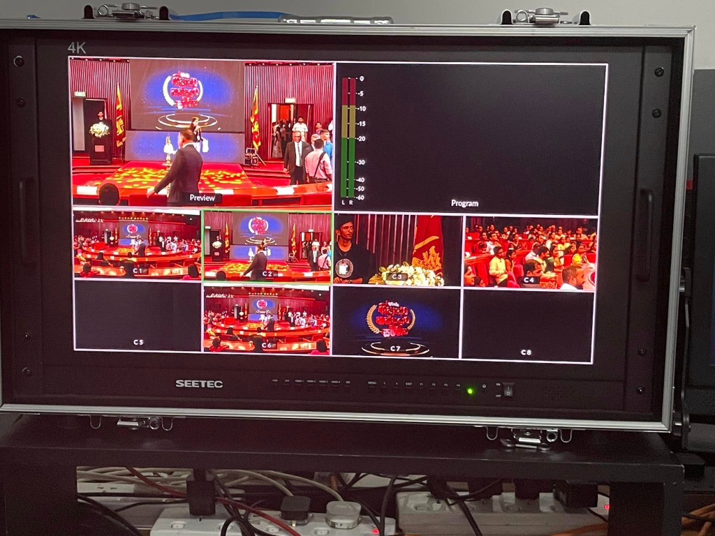 Live Switcher Previews